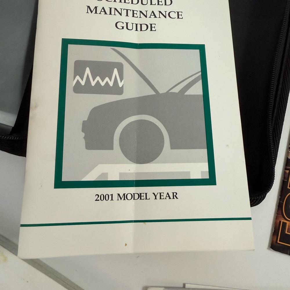 2001 Ford SVT Lightning owners manual - Picture 6 of 8